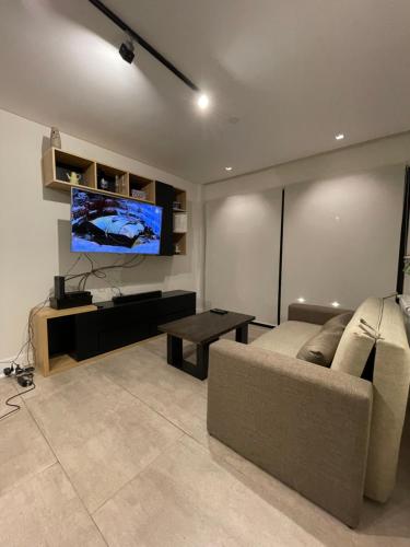 Departamento Moderno - Equipado y Con Cochera Privada in 센터 주변