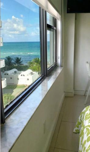 Miami Beach Suncoast apartments VII - image 3