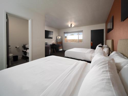 Motolodge - image 10