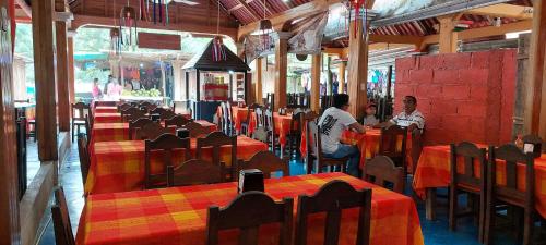 Cabañas Yax-ha (Cabanas Yax-ha) in ใจกลางเมืองปาเลงเก