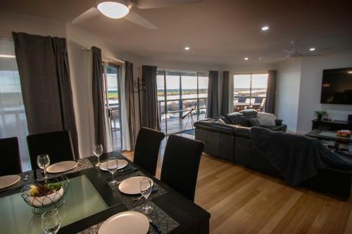 ทัศนียภาพ, Big Blue Tailem Bend in เทเลม เบนด์