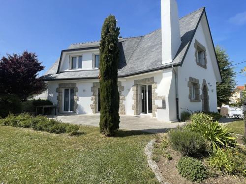 Maison Jullouville, 6 pièces, 8 personnes - FR-1-361-450 - Location saisonnière - Jullouville