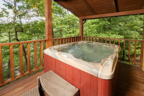 Honey Haven in Sevierville, USA