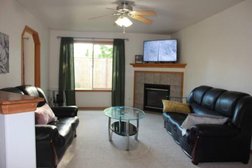 Beautiful Three-Bedroom Two Bath ground level Home
