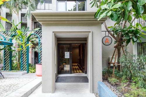 2BR Designer's villa at Cicada Huahin
