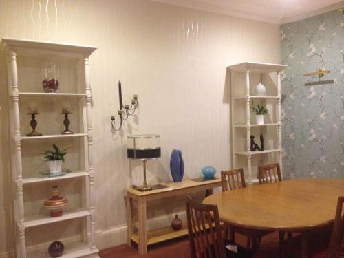 ผับ/เลาจน์, The Arrandale Hotel in ไอส์