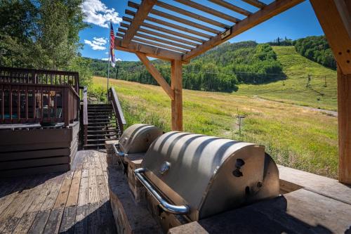 Brettelberg Slopeside Condos F7 Brettelberg Slopeside Condos F7