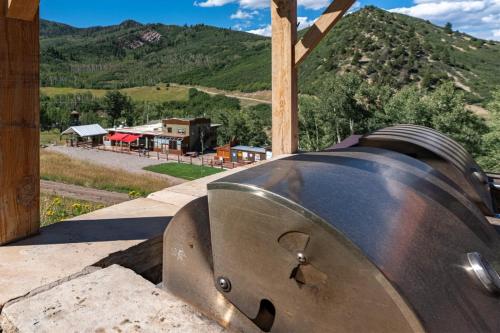 Brettelberg Slopeside Condos F7 Brettelberg Slopeside Condos F7