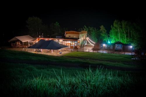 Brettelberg Slopeside Condos F7 Brettelberg Slopeside Condos F7