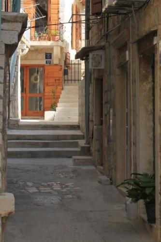 Apartments and rooms by the sea Komiza Vis - 8910 - image 7