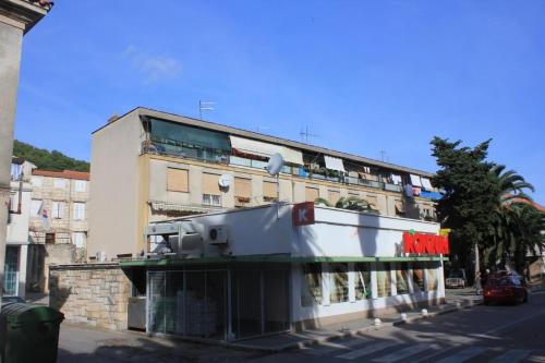 Apartments by the sea Vis - 8906 - image 6