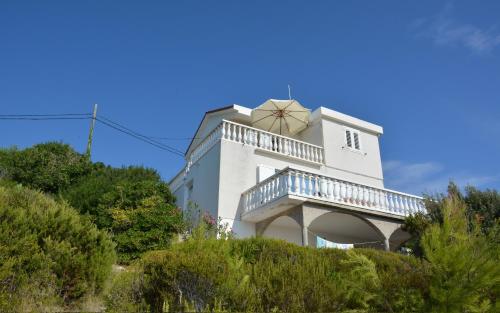 Apartments by the sea Milna, Vis - 8944