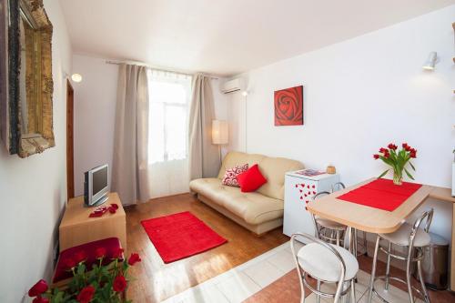 Apartments with a parking space Dubrovnik - 9026 - image 5