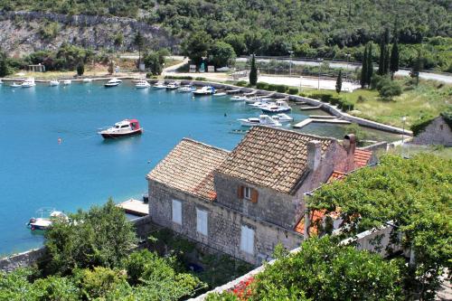  Rooms by the sea Zaton Mali (Dubrovnik) - 8997, Pension in Soline