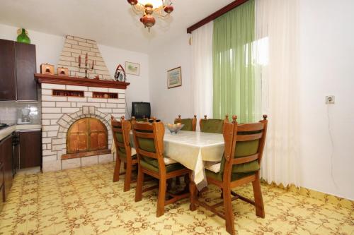 Apartments by the sea Prigradica, Korcula - 9140