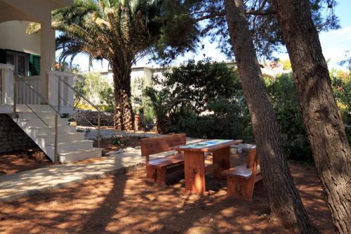 Apartments by the sea Sevid Trogir - 9125 - image 9