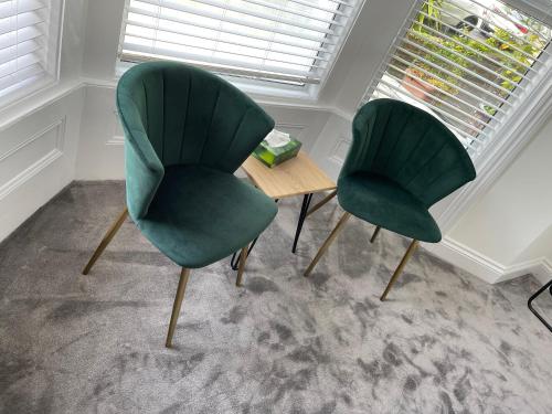 Picture of Spacious 2-Bed Apartment With Free Parking