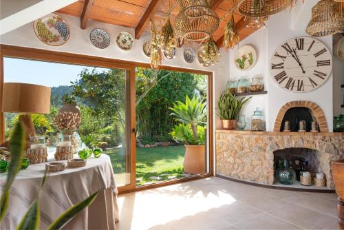 مطبخ,  217 متر مربع من 2 غرفة و1 حمام خاص في إسبورليس (CAN SION) in إسبورليس