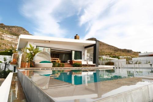 Marinhill - High Luxury Villa