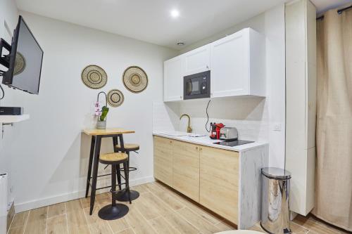 Rent a Room - Residence Charon 5