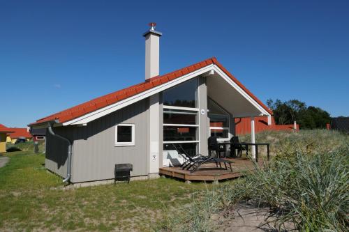 Resort 2 Beach House B 126