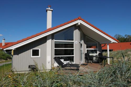 Resort 2 Beach House B 126