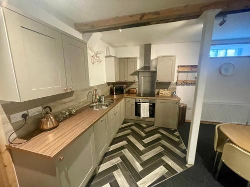 Loaf 2 at The Old Granary Converted Town Centre Barn