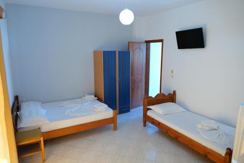 Triple Room with Balcony room in Vila Baka