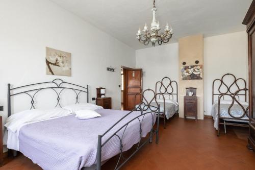 San Martino Country Villa - Tap to explore photos