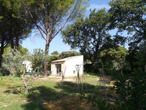 Charmant gîte nature au pied du Luberon