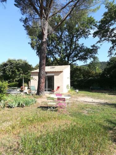 Charmant gîte nature au pied du Luberon