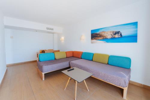 Aparthotel Ses Fotges - image 14