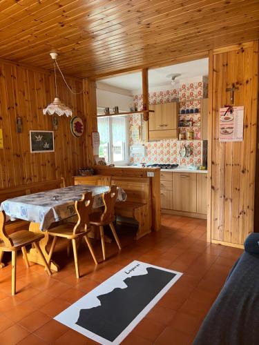  Casa Lulu', Ferienwohnung in Predazzo
