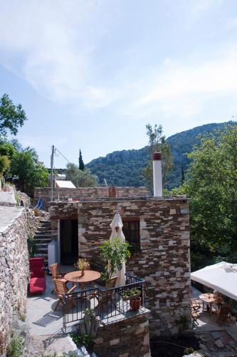 Valeondades in Valeontades