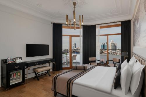 room detail thumbnail 0