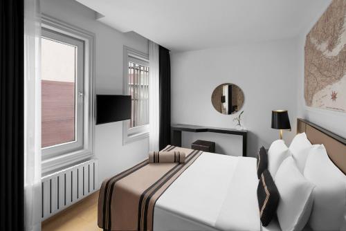 Standard Double Room room in AKKA Lush Hotel Taksim