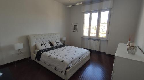 Diavoli Rooms - Tap to explore photos