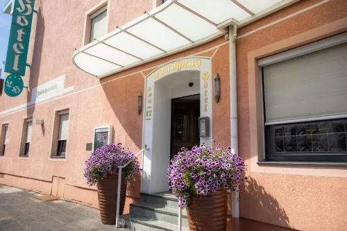 Landhaus Hotel Neuss in Neuss, Deutschland