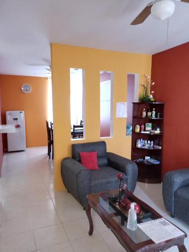 Casa Amplia a 5 Min del Centro en Zona Cerrada in Tehuacán, Mexico