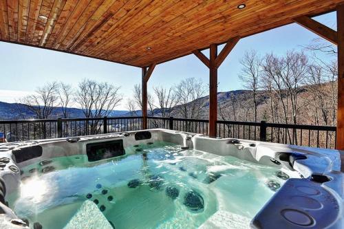 Blanc 28 - Les Chalets Alpins, Stoneham in Stoneham (QC)