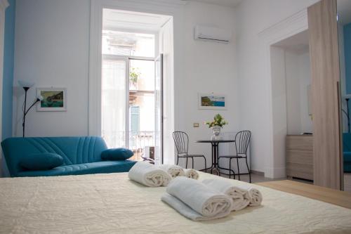 Donna Laura Suite, Naples