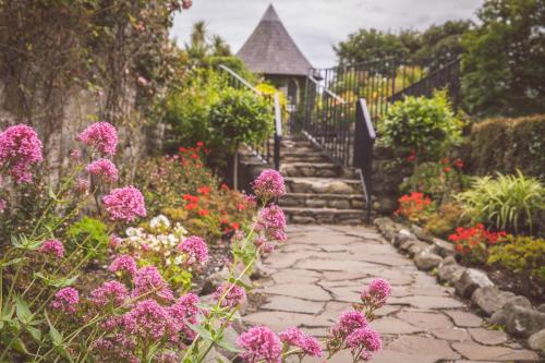 Ballygally Castle - image 9