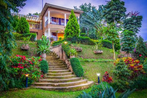 Ewange - A Casa Mia – Kampala