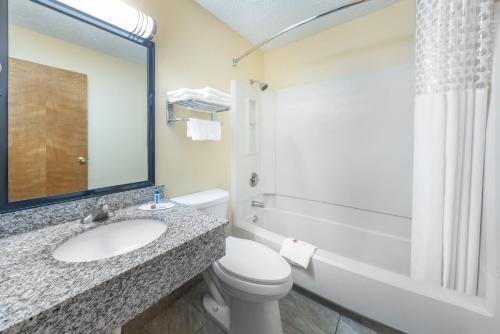 Super 8 by Wyndham Kansas City at Barry Road/Airport, Kansas City (fotografie 3)