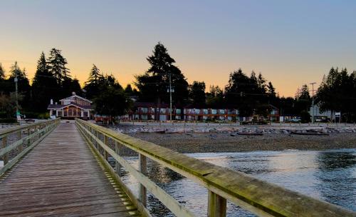 The Oceanside, a Coast Hotel