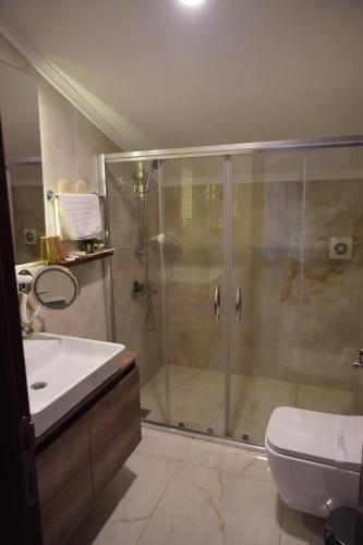 Room 23 Boutique Hotel - image 7