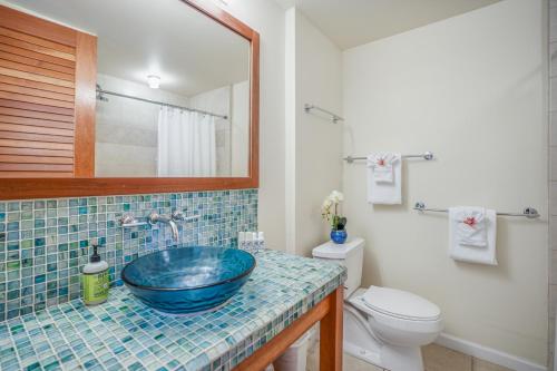 Kuhio Shores 410 - image 3