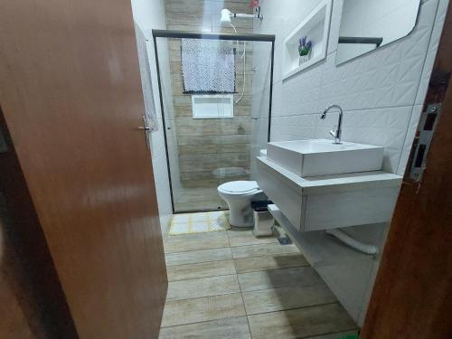 Kitnets bem localizada, próx ao autódromo!