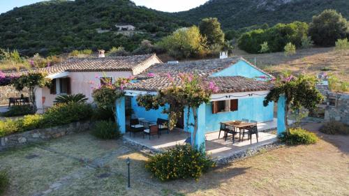 La casetta celeste gîte à louer La Quirra