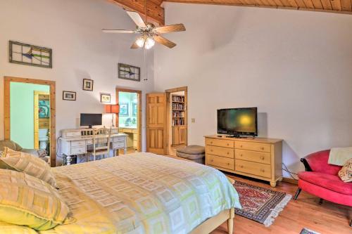 Tree-Lined Cruso Cabin with Game Room and Mtn Views! Tree-Lined Cruso Cabin with Game Room and Mtn Views!